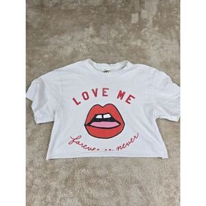 RE NICE Cropped T Shirt Womens S M‎ White Lips Love Me Forever Or Never Tee